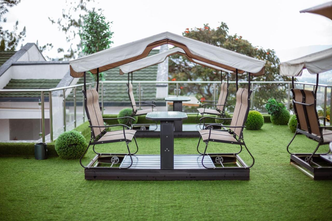 Ndaru Luxury Suites คิกาลี ภายนอก รูปภาพ
