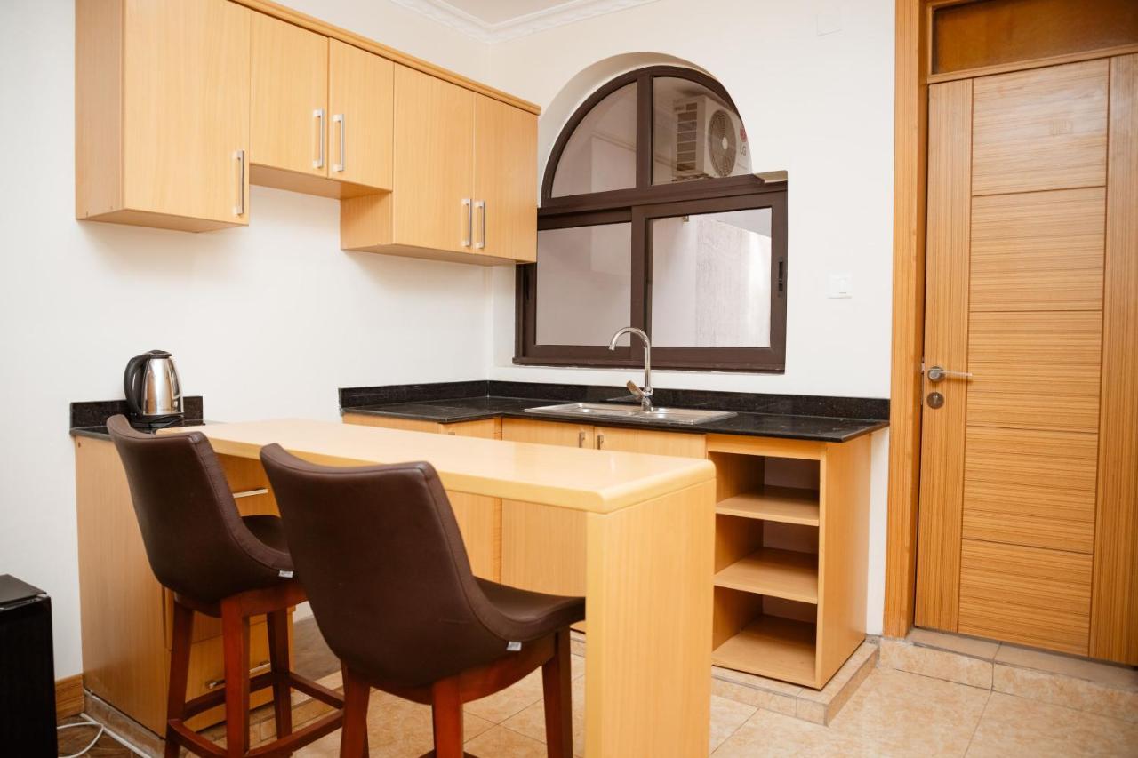 Ndaru Luxury Suites คิกาลี ภายนอก รูปภาพ