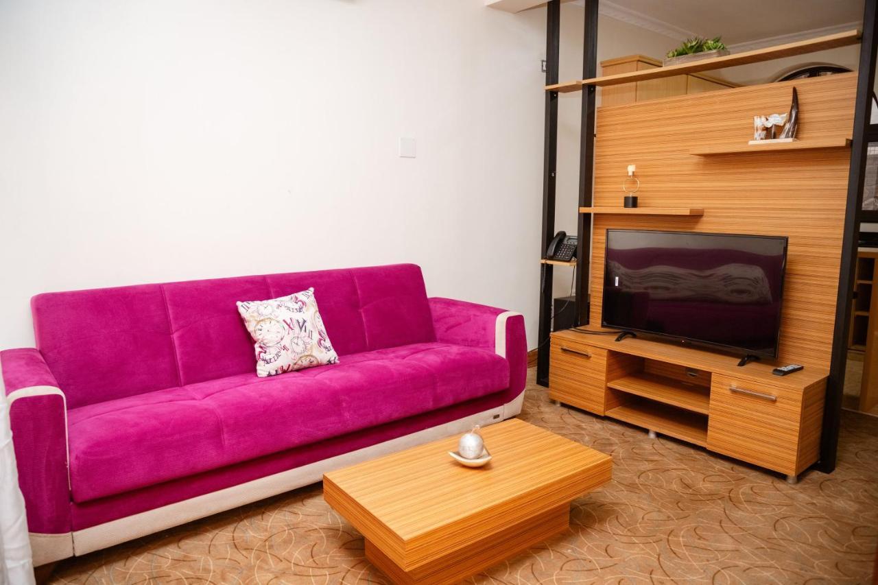 Ndaru Luxury Suites คิกาลี ภายนอก รูปภาพ