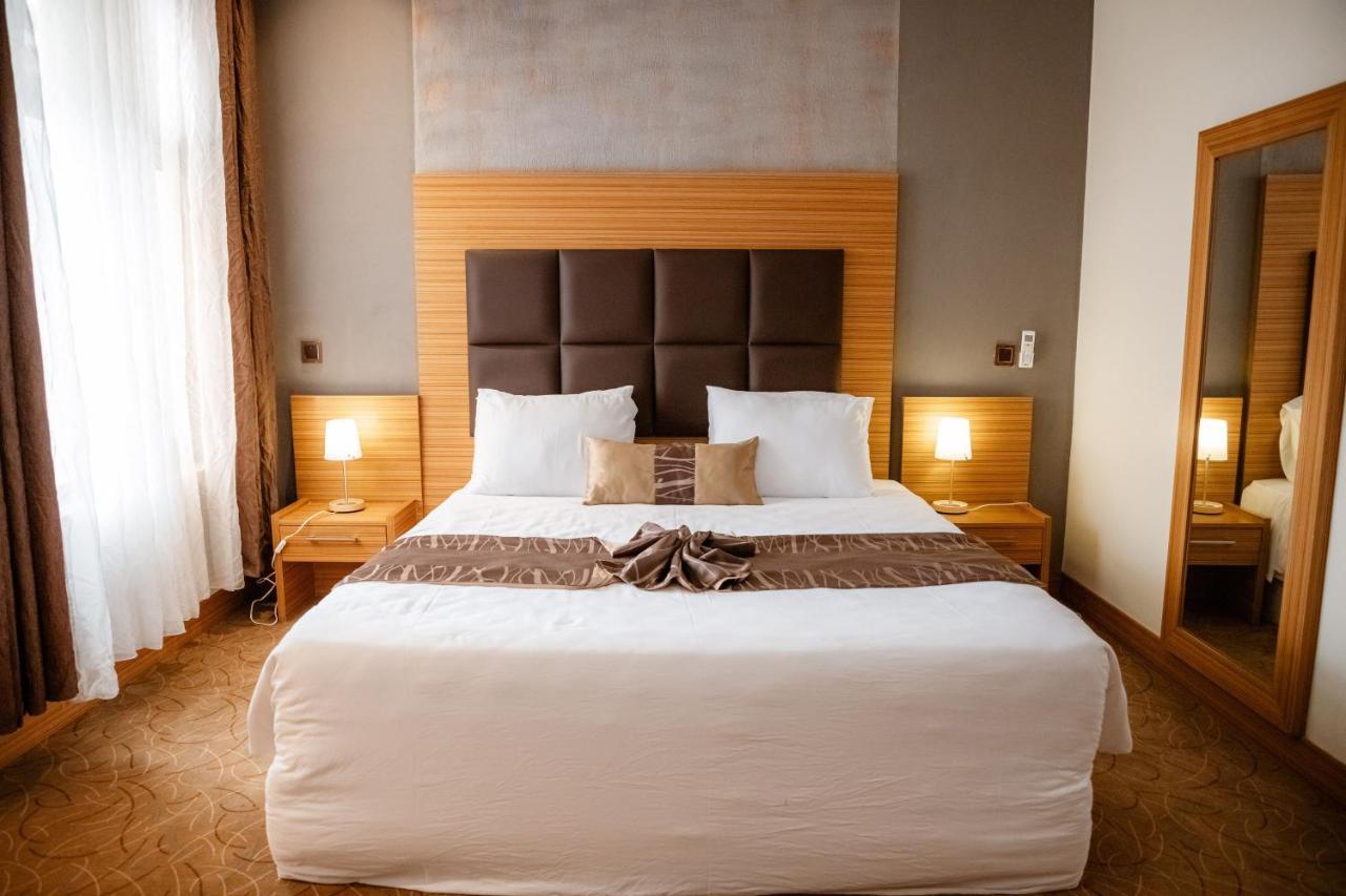Ndaru Luxury Suites คิกาลี ภายนอก รูปภาพ